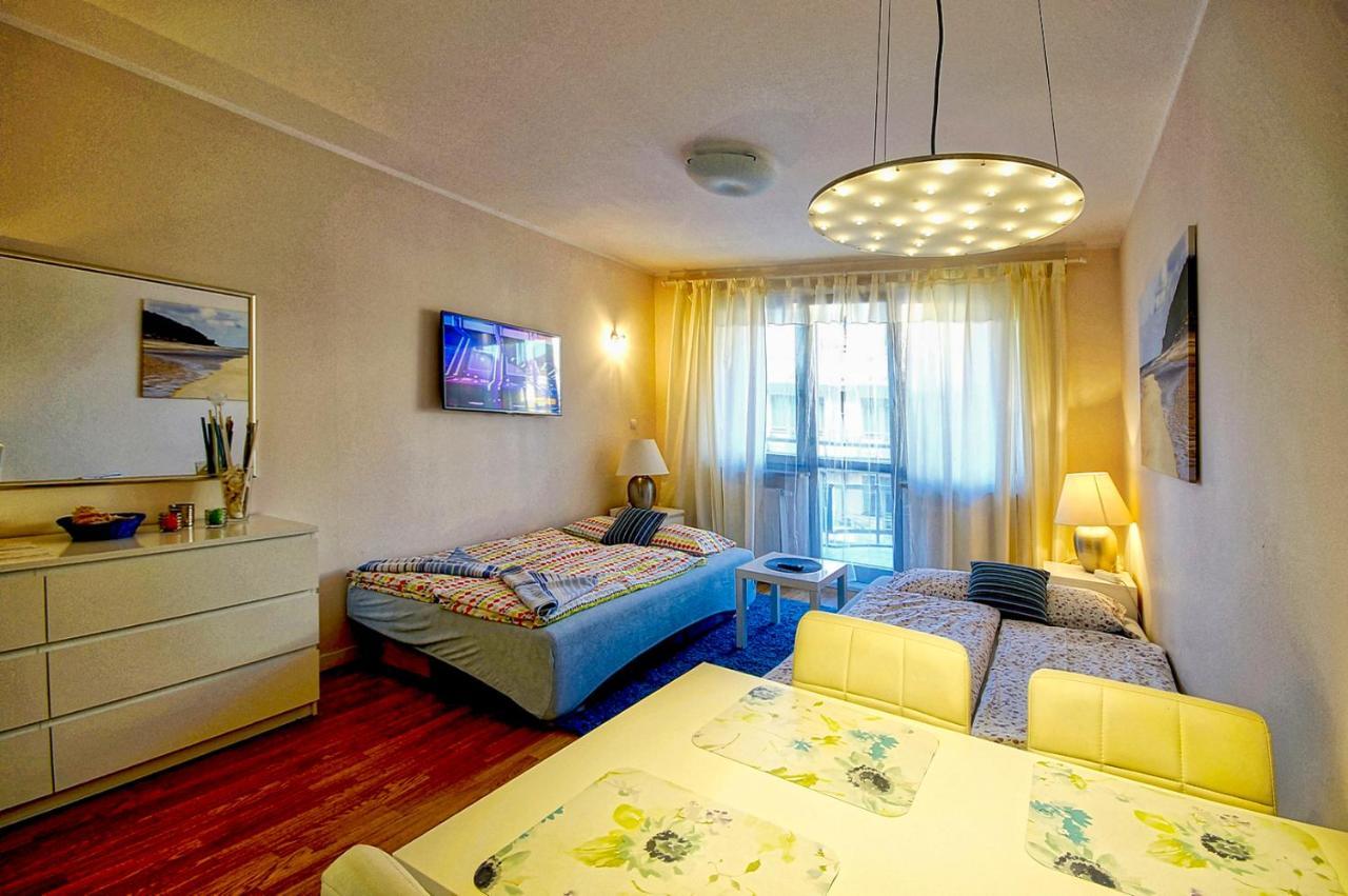 Апартаменты Apartament Zdrojowy Park Свиноуйсьце Экстерьер фото